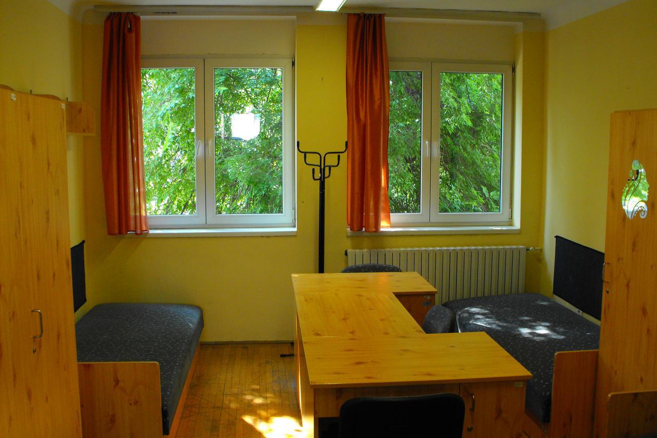 Jozsef Attila Guesthouse Budapest Ngoại thất bức ảnh